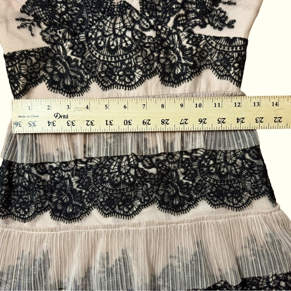 BCBGMaxazria Dress - Picture 11 of 13